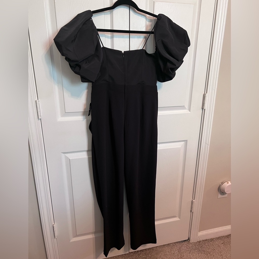 NEW EXPRESS $118 BLACK OFF THE SHOULDER REMOVABLE PUFF SLEEVE JUMPSUIT SZ 12 - Picture 9 of 11